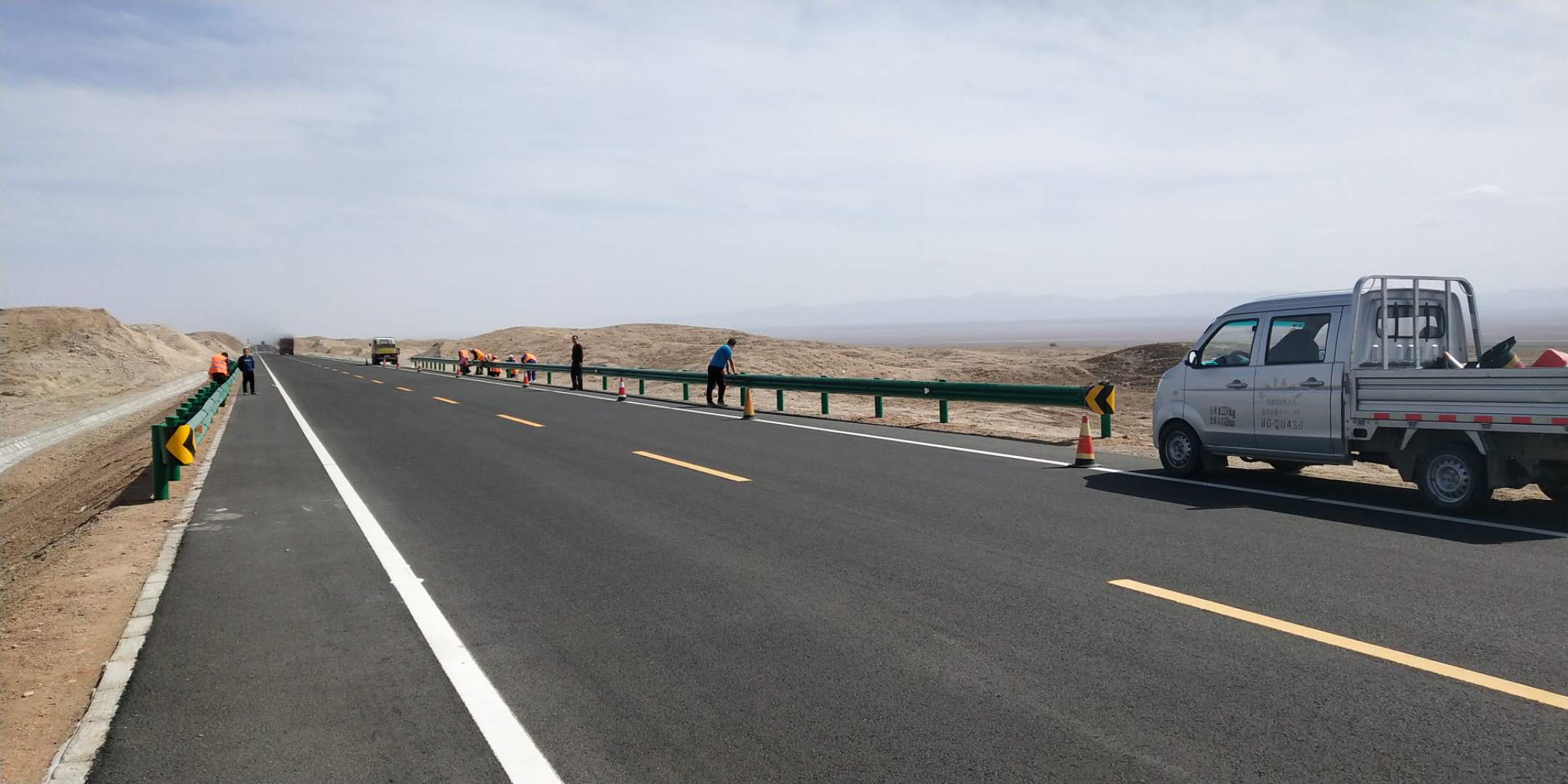 省道228線巴丹吉林鎮(zhèn)至金昌(蒙甘界)二級(jí)公路 省道228線巴丹吉林鎮(zhèn)至金昌(蒙甘界)二級(jí)公路